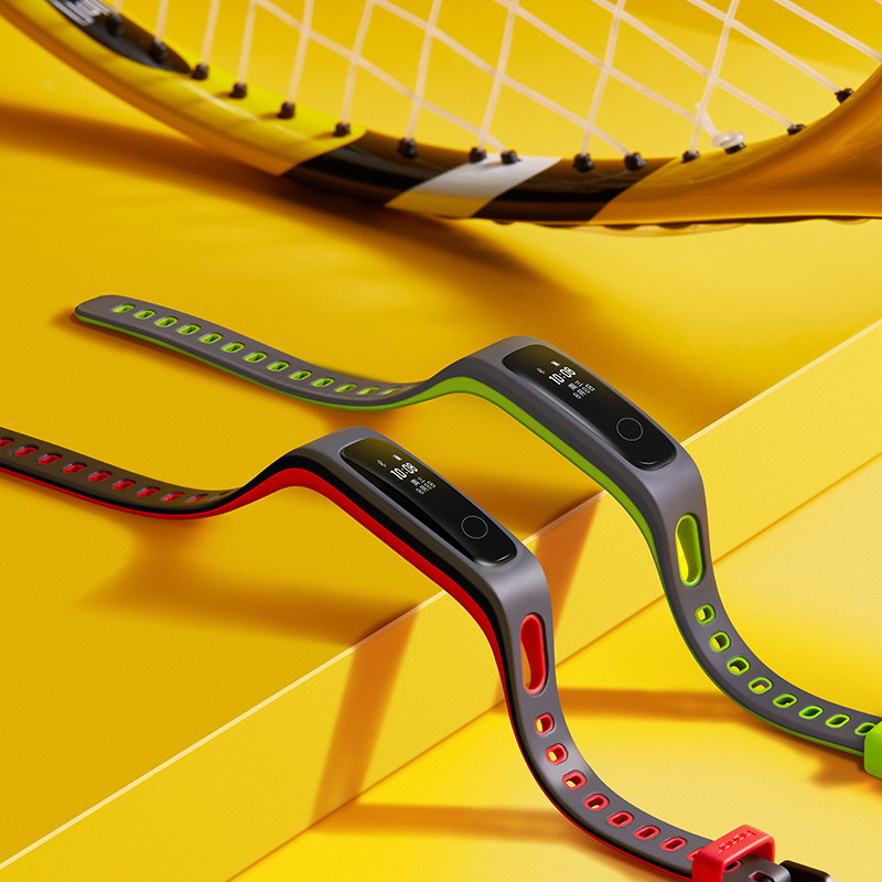 荣耀手环4 running版 黑色 茵草绿表带 aw70