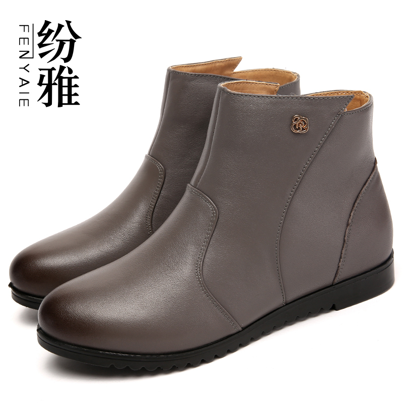 纷雅（FENYAIE）中年圆头女靴子真皮平底中老年女鞋软底皮鞋春秋季短靴平跟妈妈鞋单鞋