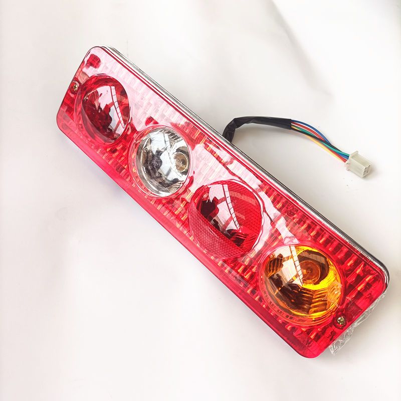 尾灯一个 摩托三轮车尾灯适用 福田宗申隆鑫三轮车后倒车灯/刹车灯/后