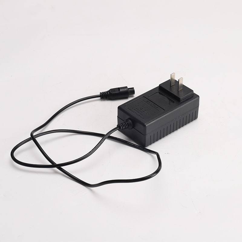 平衡车专用充电器平衡车电池充电器参数