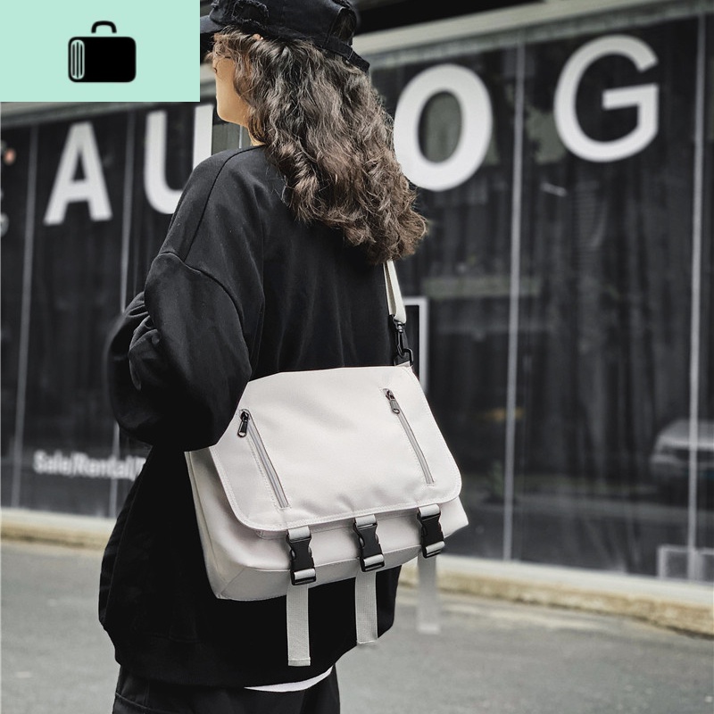 ipad平板电脑单肩斜挎包日系简约百搭时尚潮流斜跨背包男休闲挎包NEWLAKE 浅灰色YM176