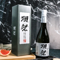 日本原装进口洋酒 清酒 獭祭纯米大吟酿 山田锦酿造 獭祭 三割九分720ml*1