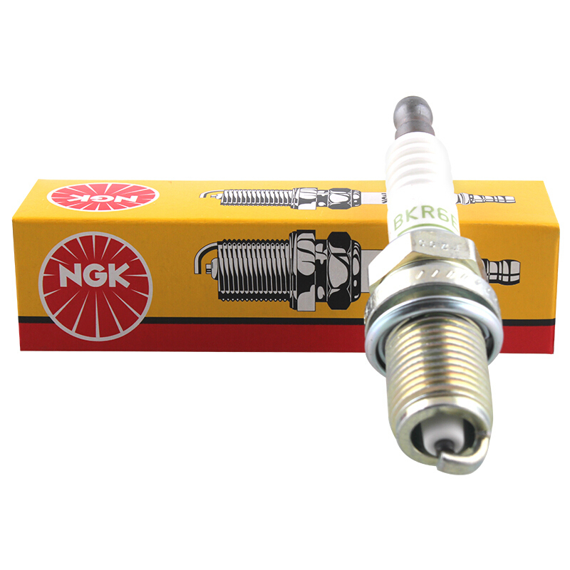 NGK镍合金火花塞BKR6E 6962四支装适用于宝骏560730博瑞GC7GX7吉利帝豪EC7熊猫奇瑞艾瑞泽速锐雨燕开