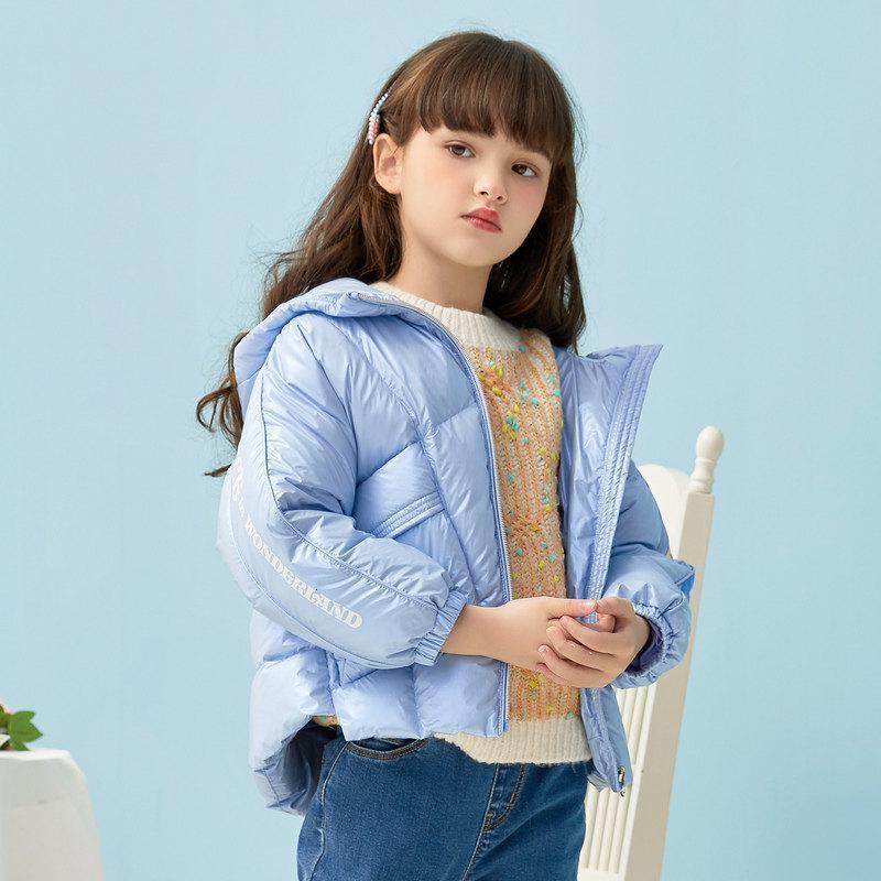 2件3折价144moomoo童装女童羽绒服冬新款女孩爱丽丝炫彩短款面包服