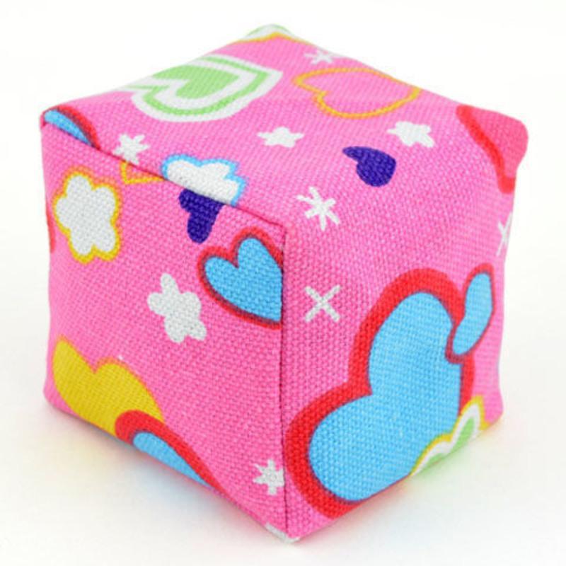 儿童手工沙包踢毽子幼儿园小学生厚帆布荞麦丢沙包玩具3个