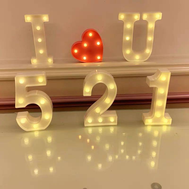 520情人节浪漫惊喜表白创意求婚布置用品字母灯彩灯造型房间装饰