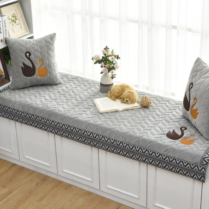 汐岩飘窗垫毛绒窗台垫秋冬阳台垫子飘窗装饰可定制防滑榻榻米垫美式 天鹅无裙摆-灰色90*180cm