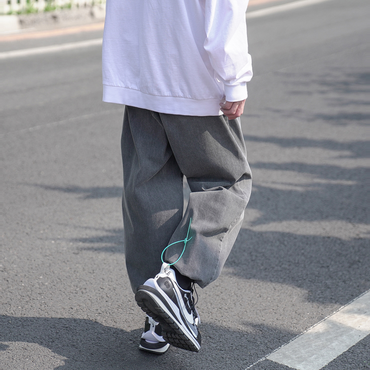 baluoshangd禾子新款男士牛仔裤韩版宽松纯色束脚裤抽绳收脚百搭学生