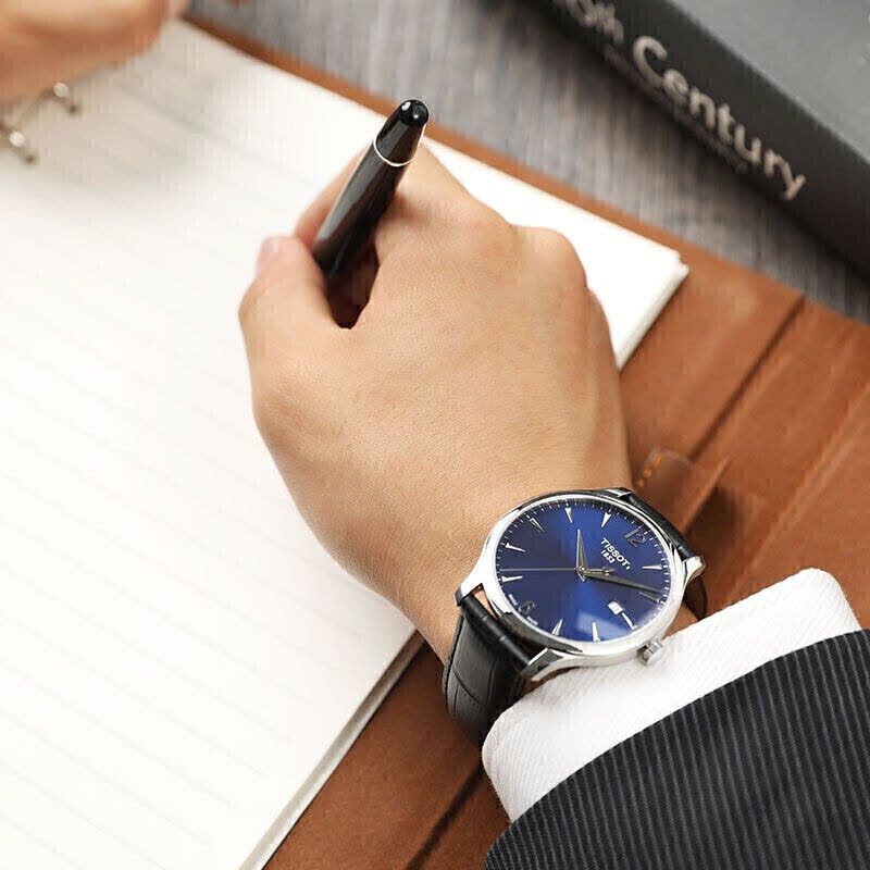 天梭(TISSOT)瑞士手表 俊雅系列 石英男表 新年礼物送男友T063.610.16.047.00图片