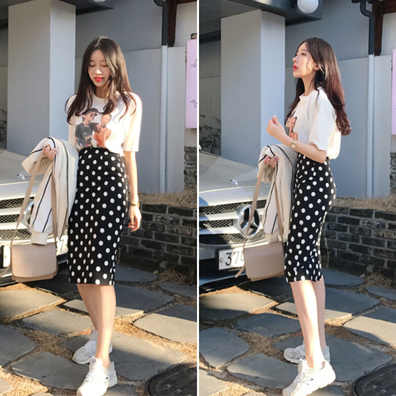 后开叉波点半身裙子女夏chic包臀裙2018新款中长款一步裙高腰包裙黑色