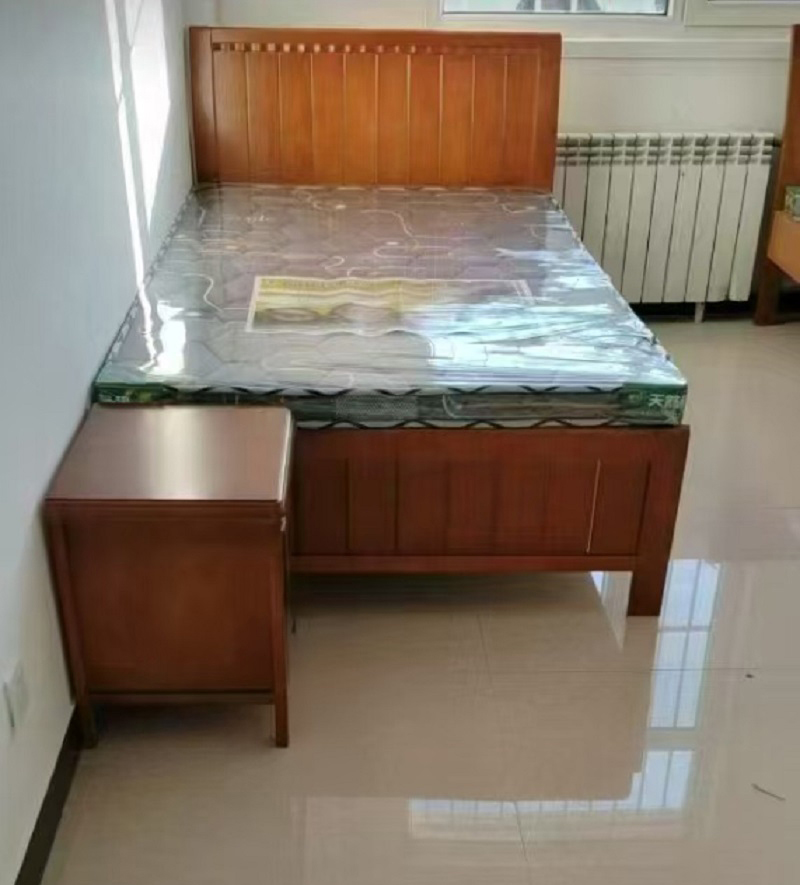 舵途实木单人床1m*2m 1张高清大图