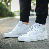 耐克AIR Jordan 1 MID 美国直邮正品 AJ1乔1男子新欢运动休闲中帮篮球鞋