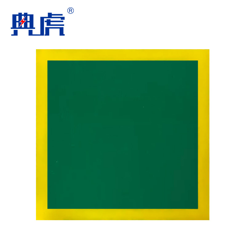 典虎 警示线橡胶垫 灭火器存放 5mm*1m*1m 块高清大图
