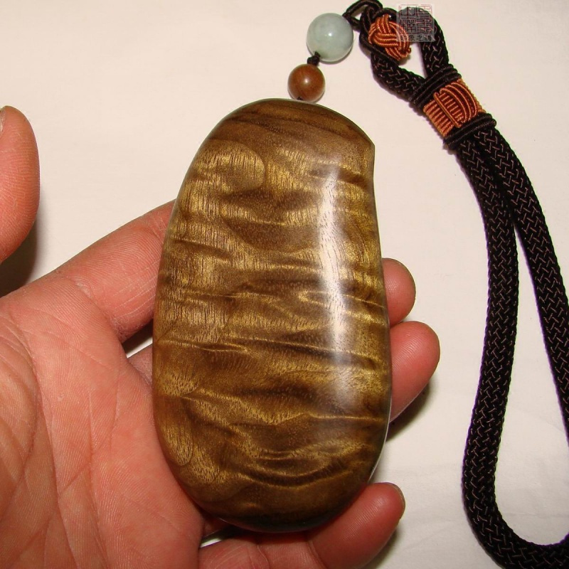 水波纹手把件实木男士闪电客沉木手玩木料原料文玩把玩件金色a3