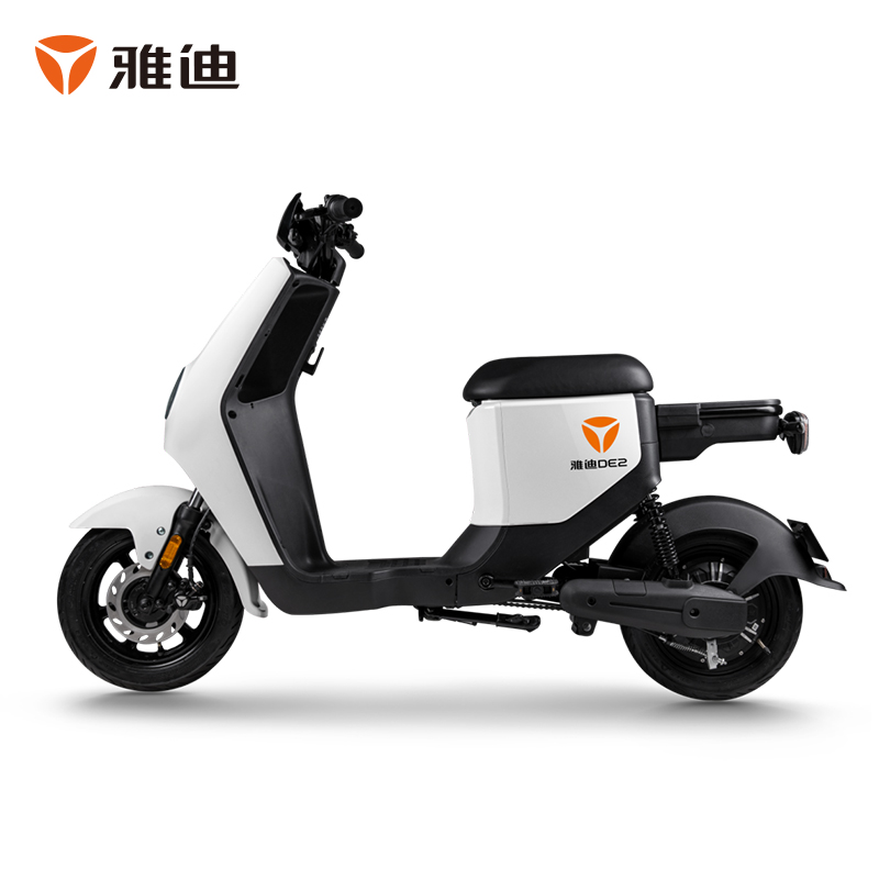 雅迪电动车de2新国标电动自行车可上牌48v24ah锂电电动车100公里长