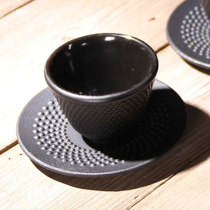 Atelier Tete 日本铸铁茶杯复古生铁杯南部铁壶茶杯 铸铁杯垫功夫茶品茗杯