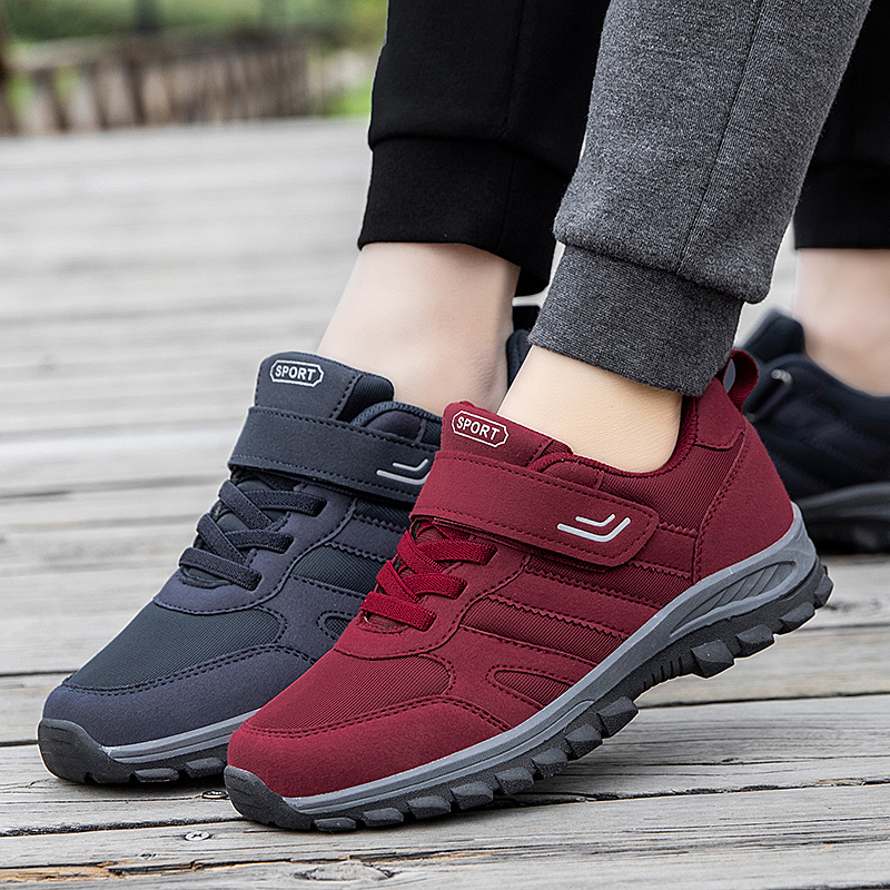 老人鞋女秋季官方旗舰店防滑软底妈妈中老年健步运动鞋轻便中老年妈妈