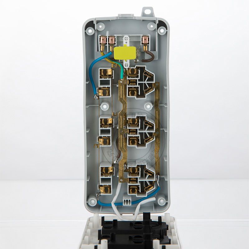 12孔德力西接线板电源插座多用拖线板电插板无线带开关插排转接器