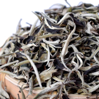 滇湘 云南白茶白牡丹 2022大树春茶 月光美人 云南月光白茶 300g 礼盒装 送礼佳品