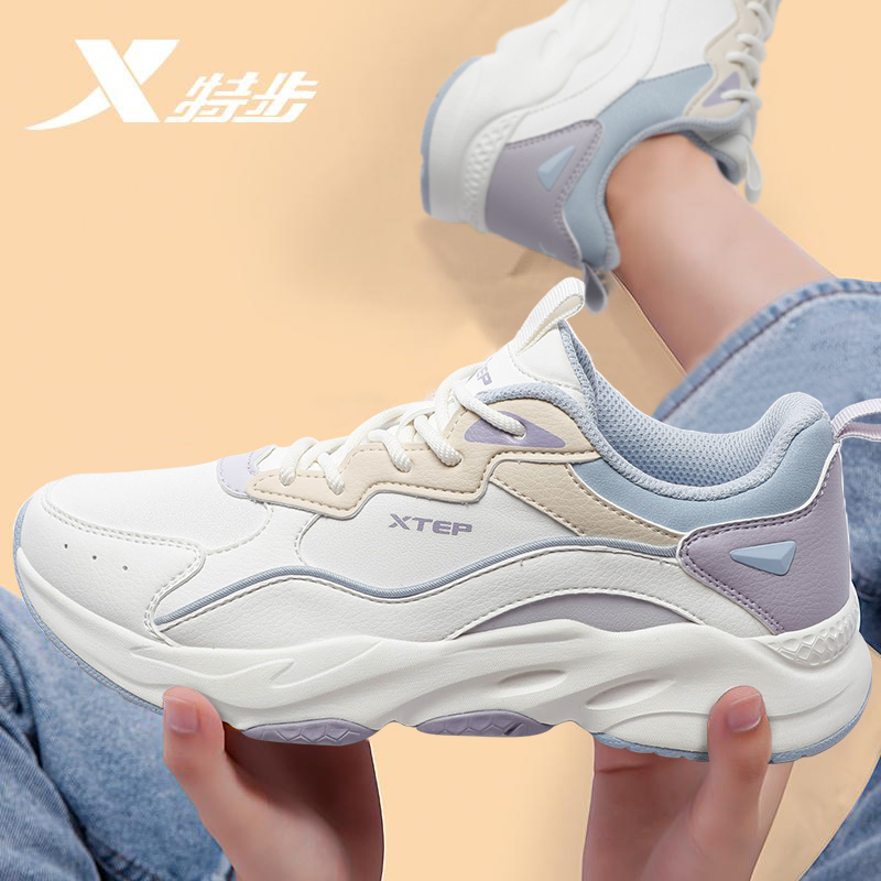 特步休闲老爹鞋女2022秋季新款皮面休闲鞋子官方正品潮鞋运动鞋女