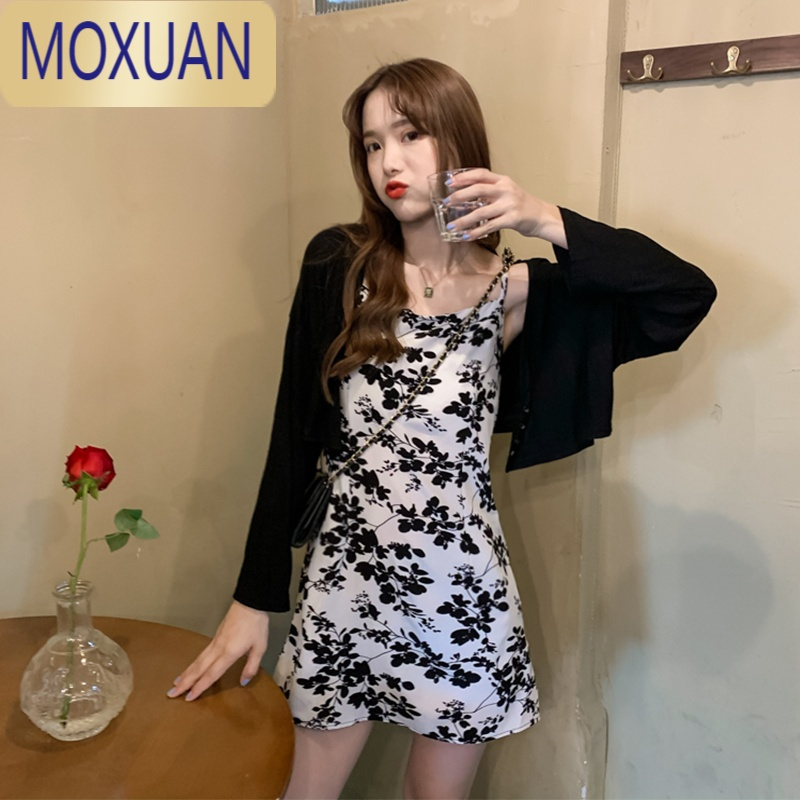MOXUAN夏夏季2022年新款配裙子的冰丝防晒针织开衫女外搭披肩薄款小外套