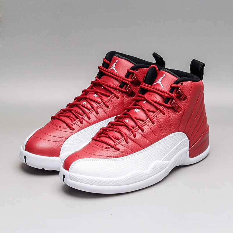 airjordan12aj12白红红白乔12130690135265600