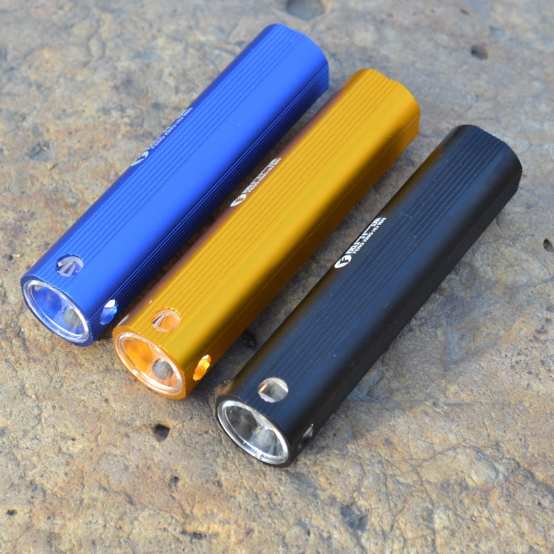 风行户外多功能q5强光手电筒手机充电宝二合一usb迷你远射