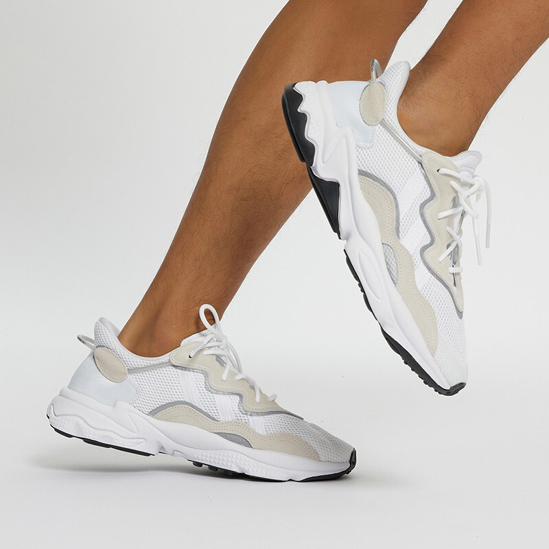 阿迪达斯adidas三叶草中性OZWEEGOLIFESTYLE休闲鞋