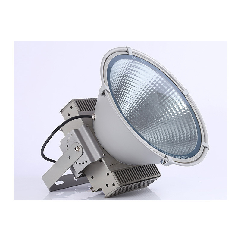 布洛克 塔吊灯 鳍片款 3000w报价_参数_图片_视频_怎么样_问答-苏宁易