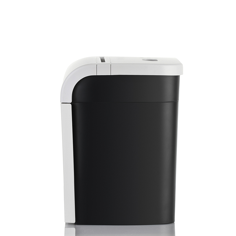 震旦 5级保密小型简易家用电动迷你文件废纸粉碎机办公桌面型个人碎纸机(单次3张 持续5分钟 3.5L 可碎卡)AS036高清大图