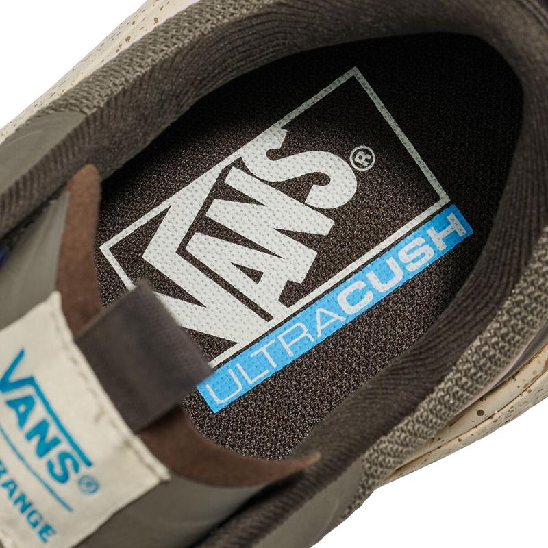 VANS冬日通勤防水保暖休闲板鞋女款户外徒步抓地力强防滑耐磨鞋高清大图