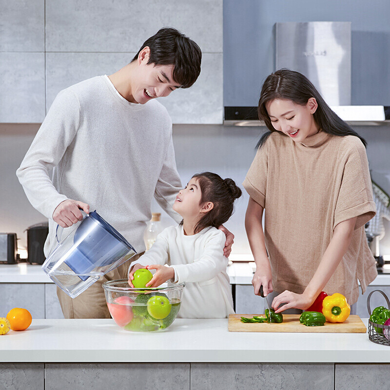 碧然德 (BRITA)滤水壶Marella海洋系列蓝色1壶1芯高清大图