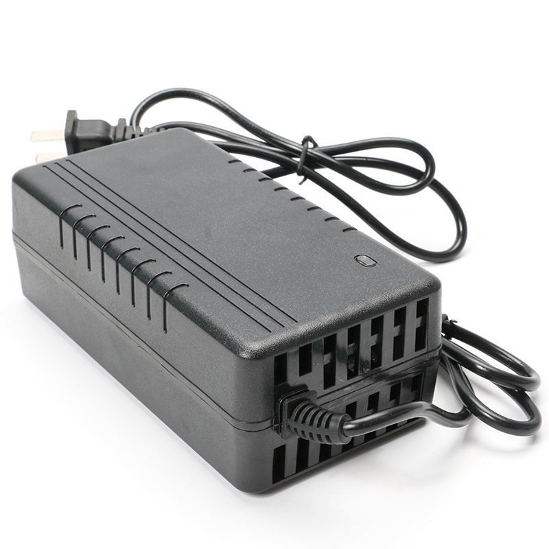 品字头36v2a输出42v普通款48v电动车充电器充满关机断电48v锂电充电器