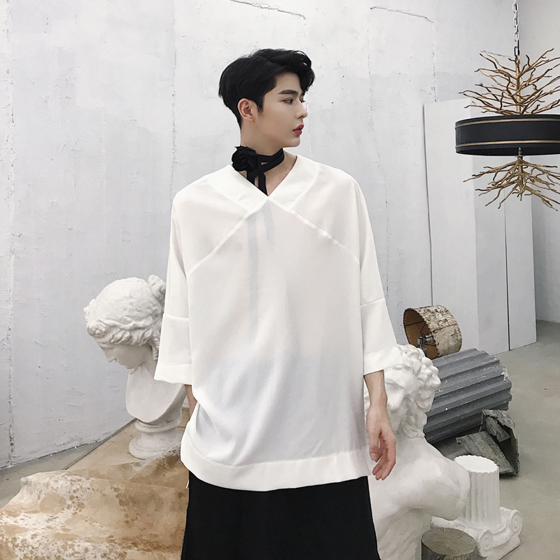 型师夏季青年服装男士青年个性暗黑前后小V领设计款宽松国潮T恤