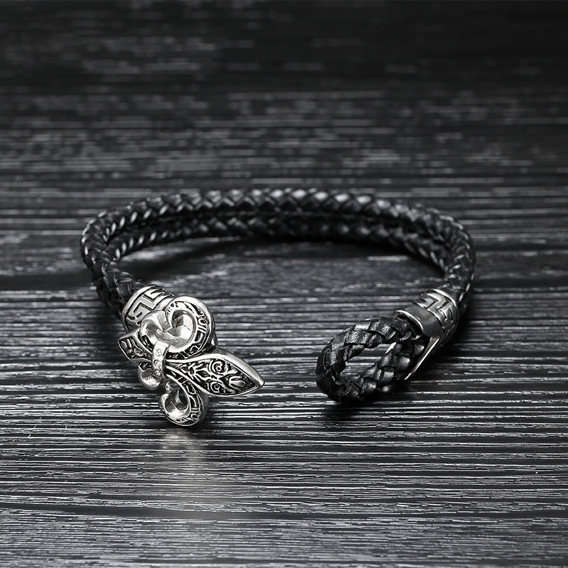 权志龙同款手链克罗心十字架钛钢饰品朋克皮绳情侣款手环送女朋友七夕