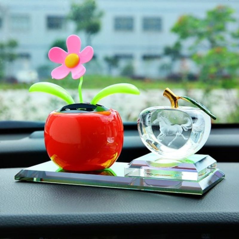 汽车香水座式创意车内饰品摆件车用摇头车载装饰品车上用品红色太阳花