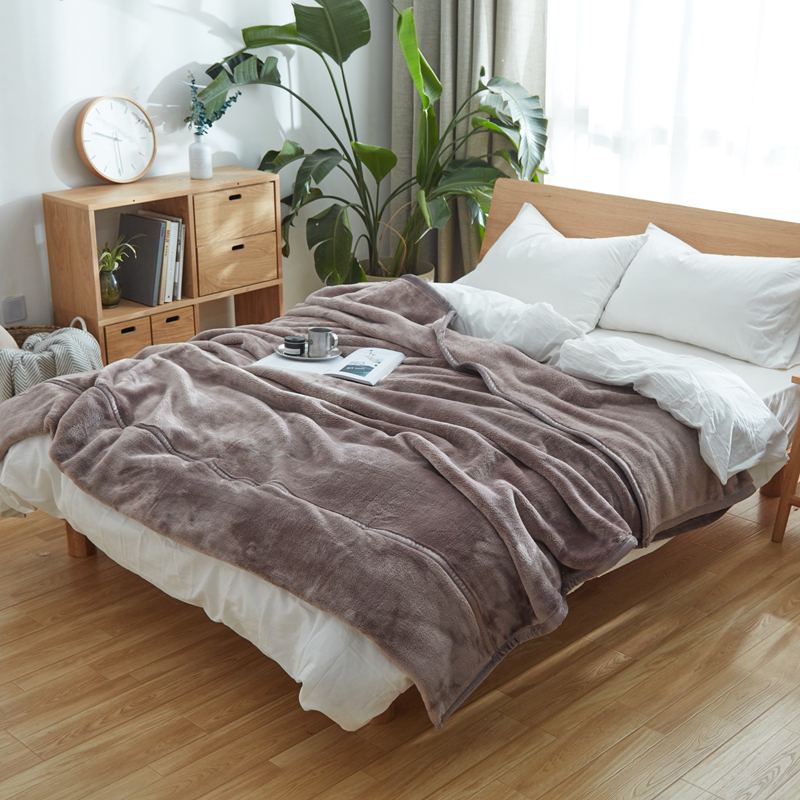 无印良品微纤维冬季拉舍尔休闲毯法莱绒毛毯加厚双人天鹅绒盖毯子