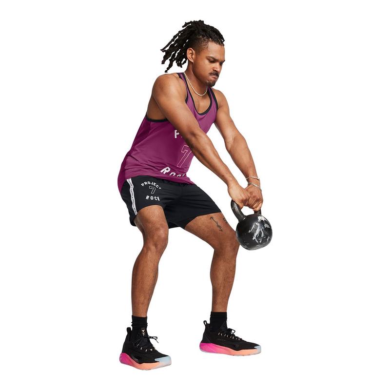 Under Armour男士透气运动短裤 轻便舒适训练裤带口袋设计 25款专业健身裤高清大图