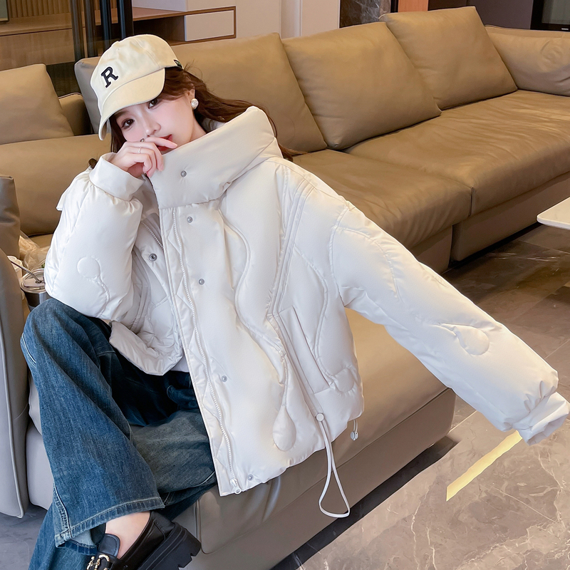 [1.5折价193元]唐狮白色羽绒服女短款冬季新款小众设计感超好看冬装厚外套K