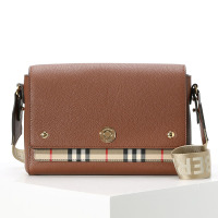 预订 BURBERRY 博柏利 女包 Note 经典格纹 斜挎包 单肩包8021111 金扣