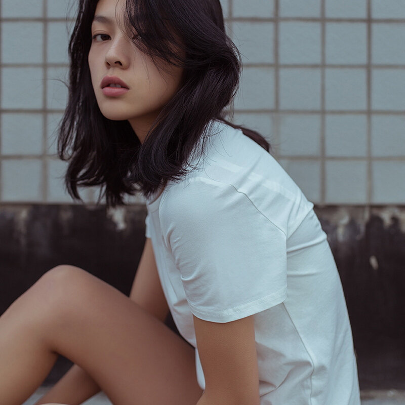 2018夏季纯色短袖T恤女打底上衣