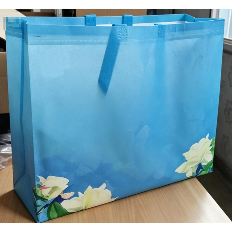 春花(CHUNHUA) 4层金装清风系列清洁用纸擦拭用品 140G/卷 10卷/提 10提/箱