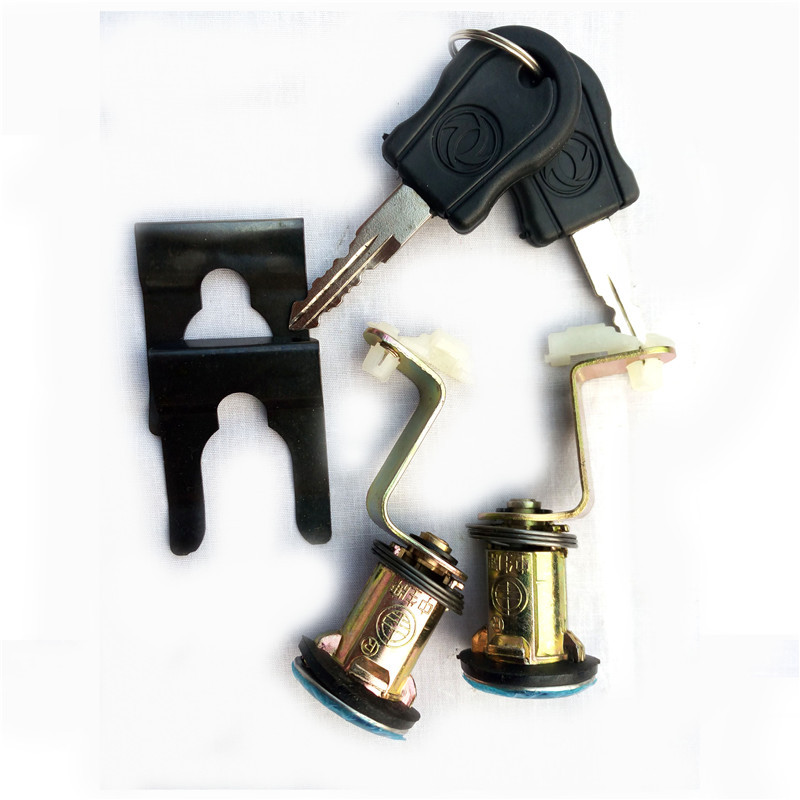 联杰东风eq1118g左右车门锁芯视频