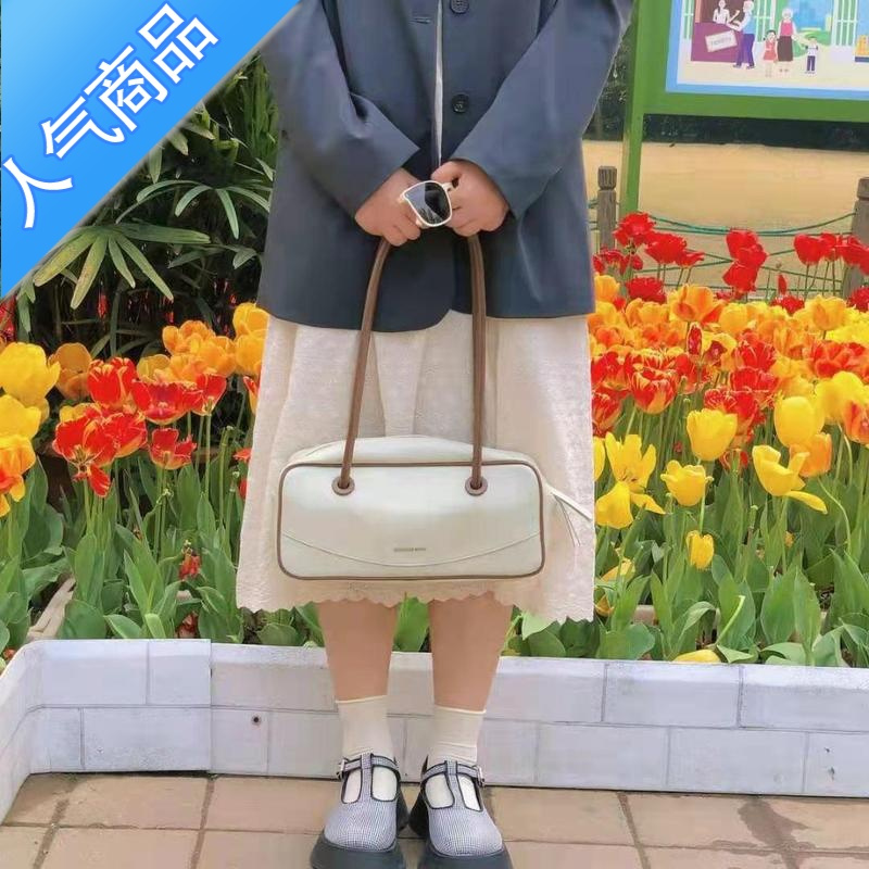 封后2021新款百搭笑脸枕头包洋气单肩腋下休闲法棍包时尚手提手拎女包