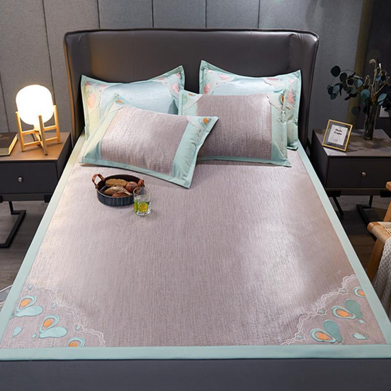 美帮汇夏季凉席1.8m床席子冰丝凉席1.5空调软席三件套可水洗可折叠2.0米 冰沁(牛油果-赤豆沙) 1.8m（6英尺）床