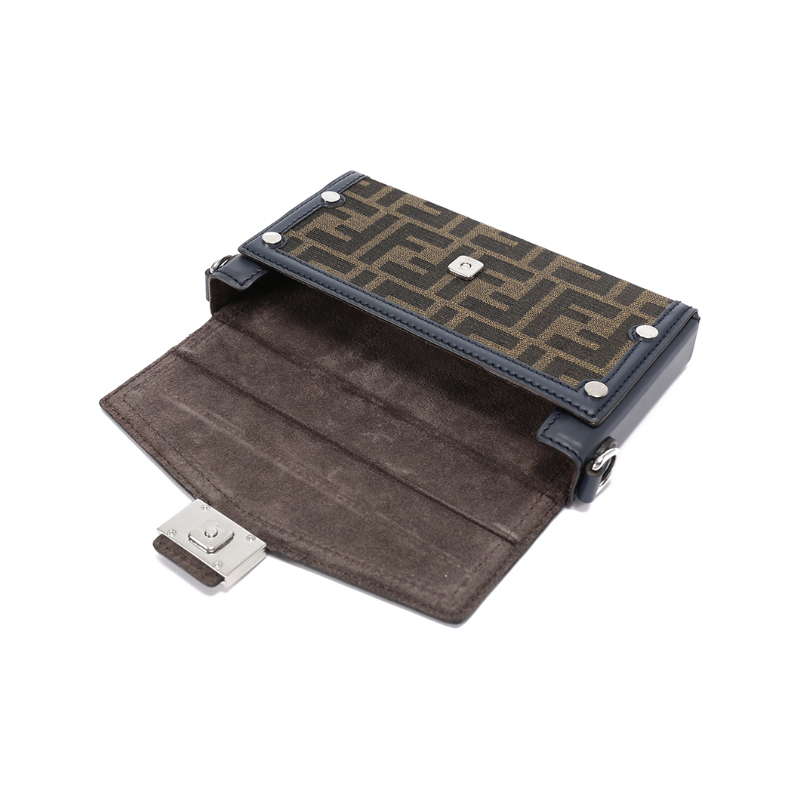 芬迪fendi男士baguette系列织物配皮softtrunk迷你手机包盒子包单肩斜