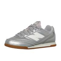 新百伦(New Balance)女鞋低帮轻便防滑耐磨透气综合训练鞋室内健