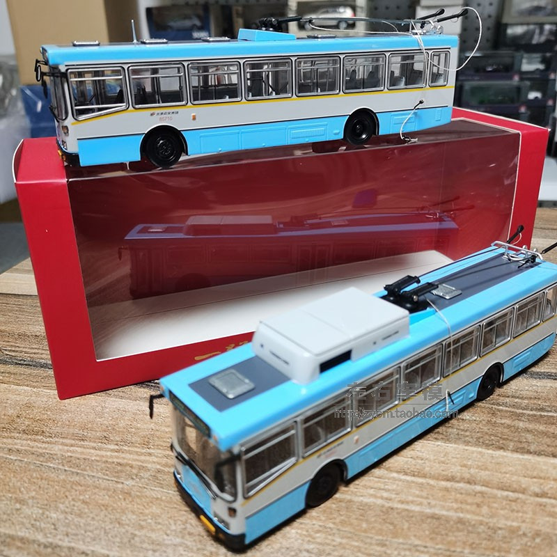 北京公交模型164118路单节无轨电车104路华宇bjdwg120c巴士