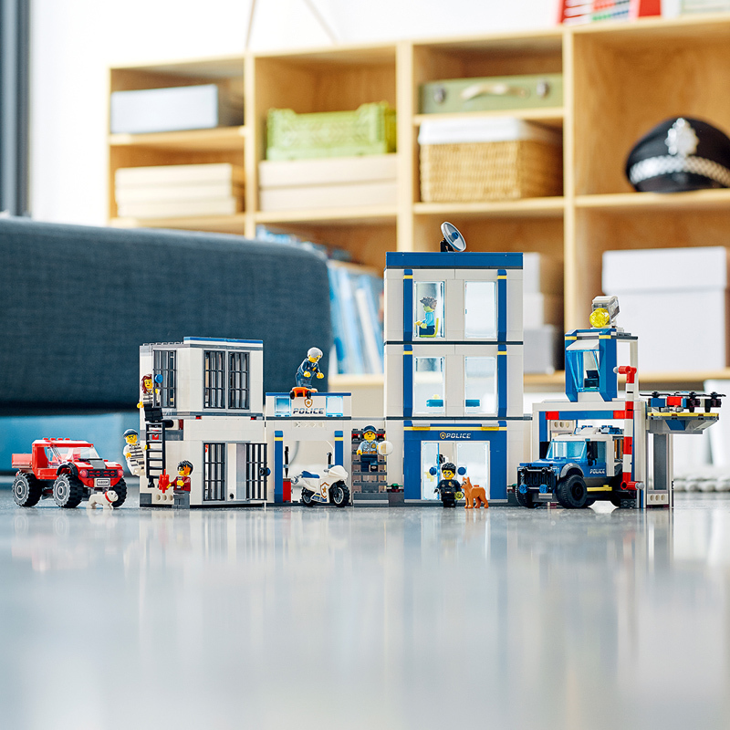 LEGO乐高城市系列乐高城市警局60246 男孩女孩6岁+生日礼物 玩具积木