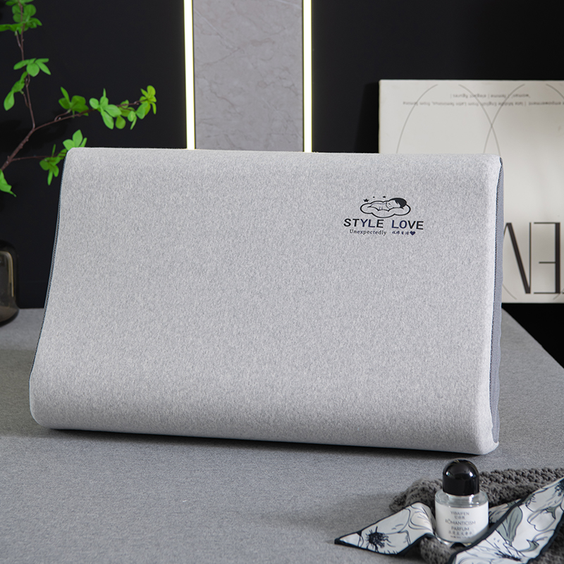 芳恩(faunen) 彩棉天然乳胶枕 40×60cm 高度:10-12cm 礼盒装FN-R7026高清大图